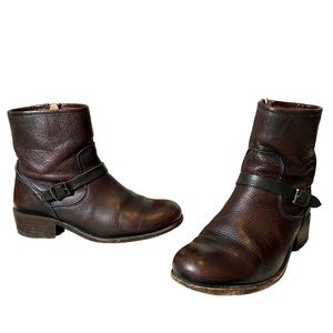 Frye Lynn Brown Rich Leather Strap Boots Round Toe Western Moto Ankle Boots 6.5